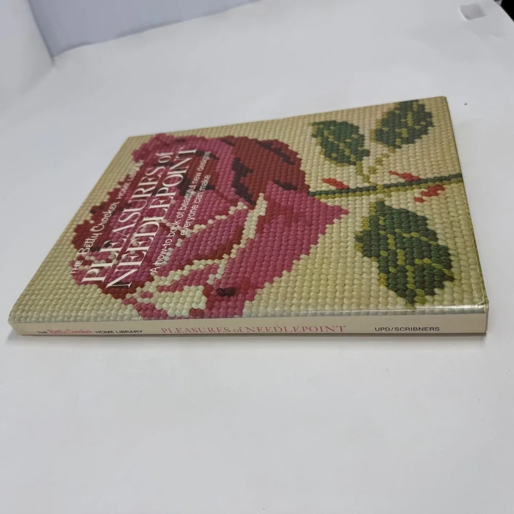 Betty Crocker Pleasures of Needlepoint Vintage 1972 Hardcover Craft Book‎